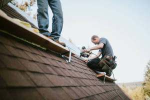 Local Roofers in North Waltham, MA